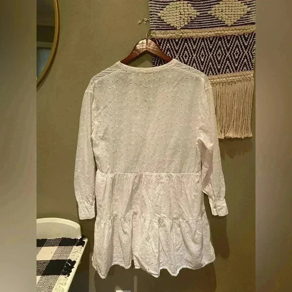 RAILS LAYLA WHITE FLOWY EYELET DRESS TIERED BRIDAL SIZE M - Picture 7 of 10